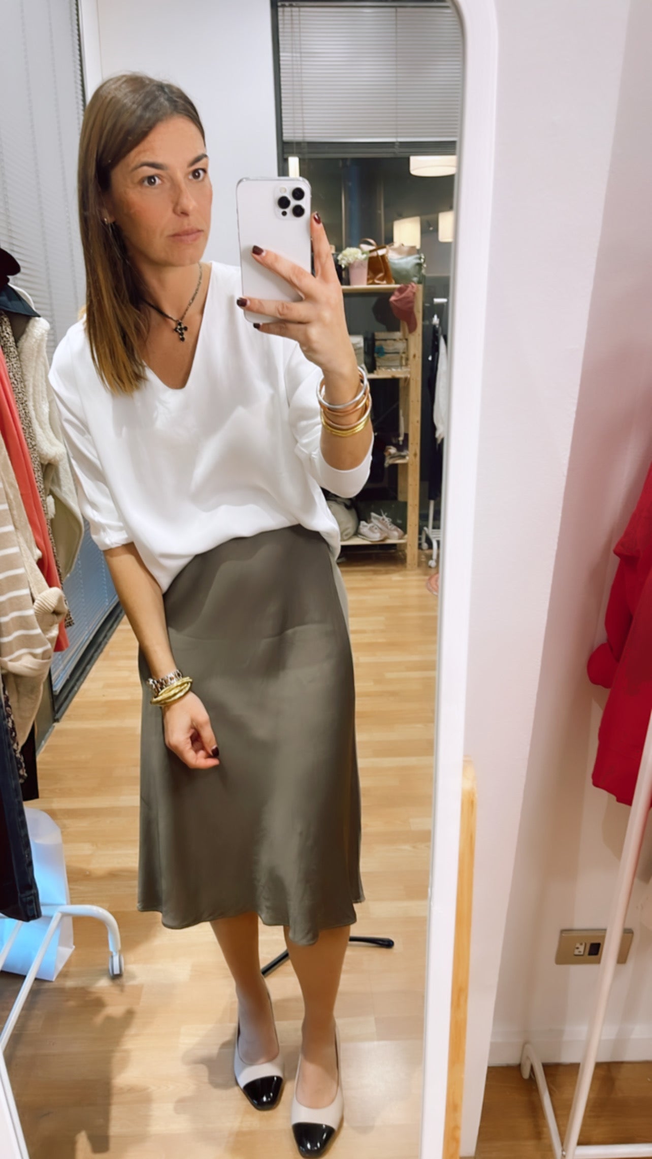 FALDA SATINADA VISÓN