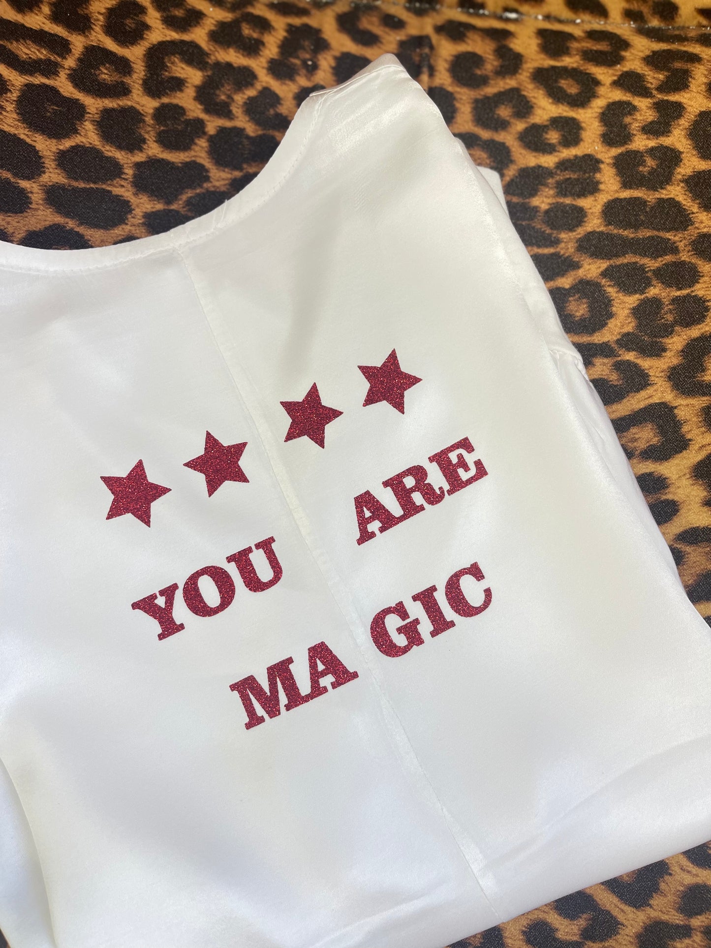 BLUSA YOU ARE MAGIC