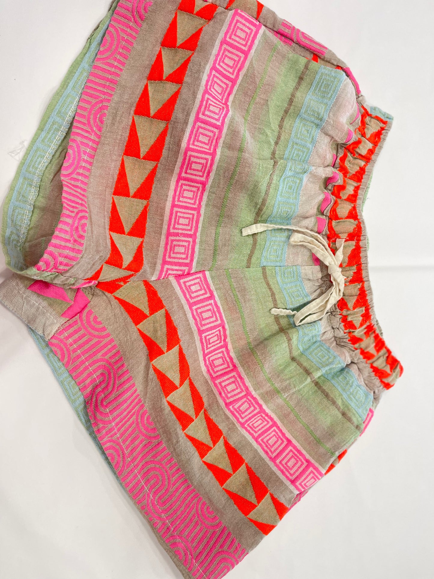 SHORT ETNICO