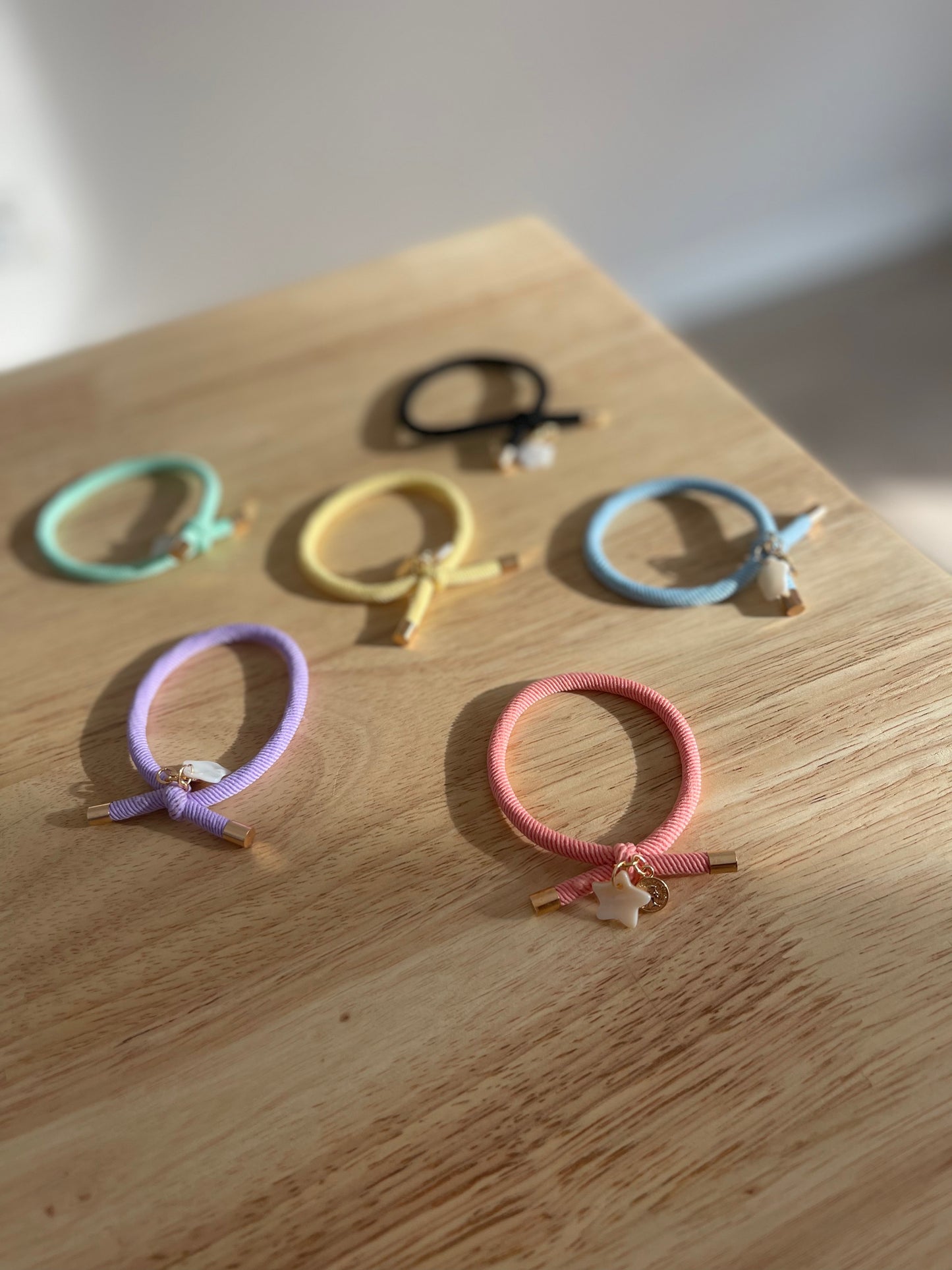 PULSERA NUDO PASTEL