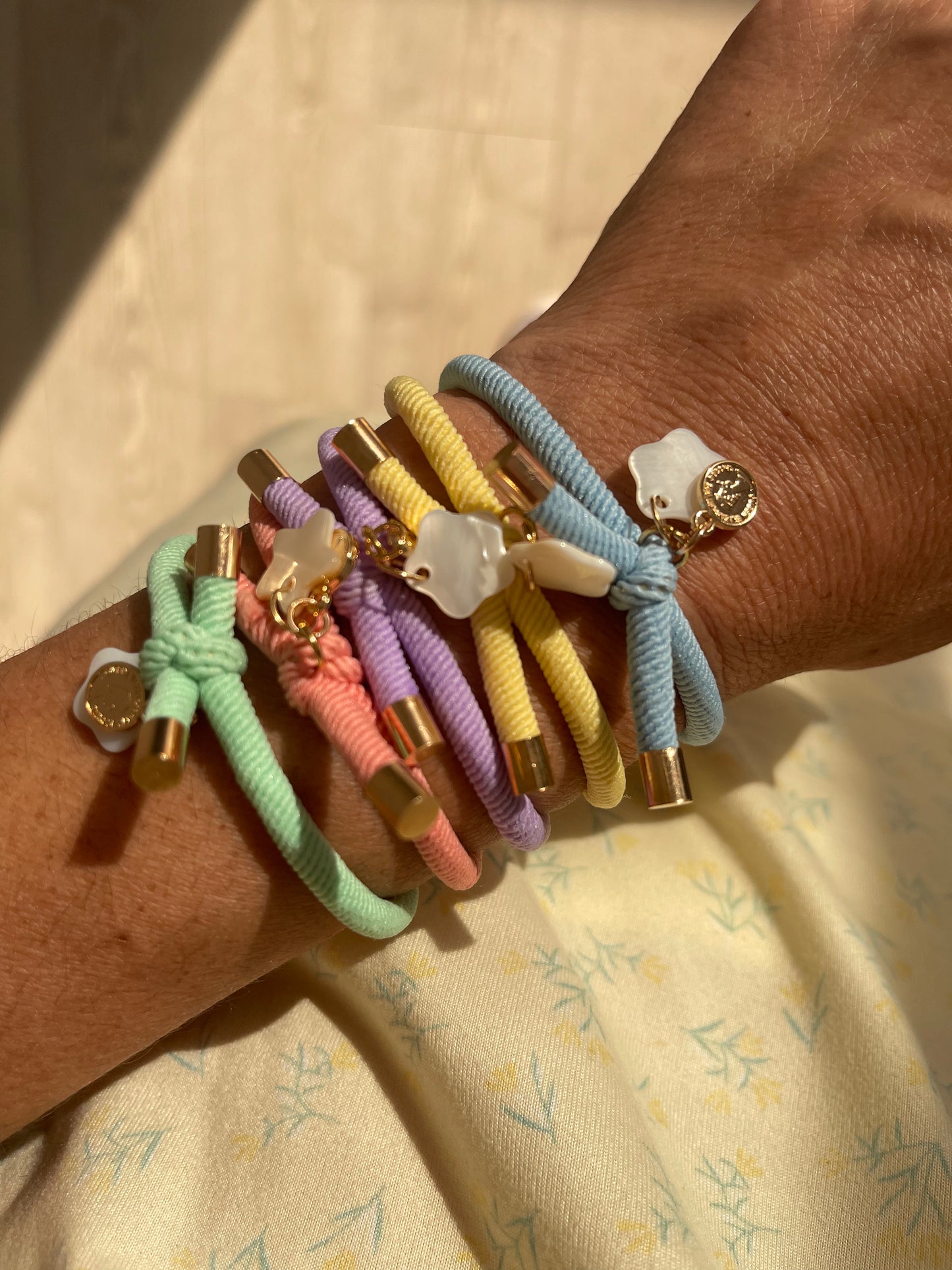 PULSERA NUDO PASTEL